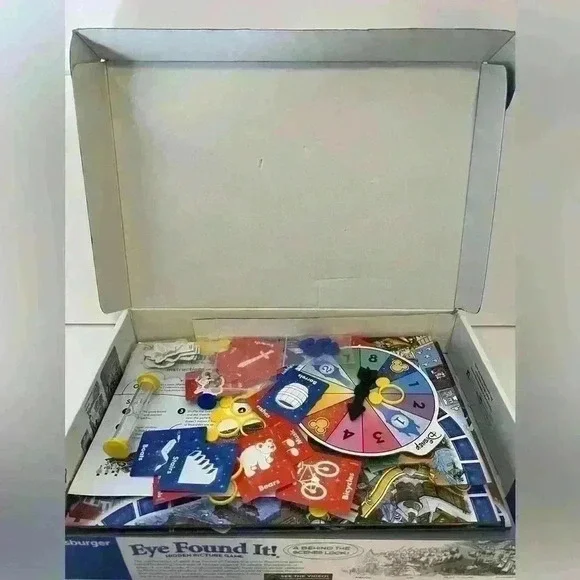 Wonderforge World of Disney Eye Found It Board Game Complete - Picture 4 of 5
